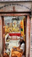 Darshan at Shri Hanuman Garhi Temple, Ayodhya (23 March 2025)